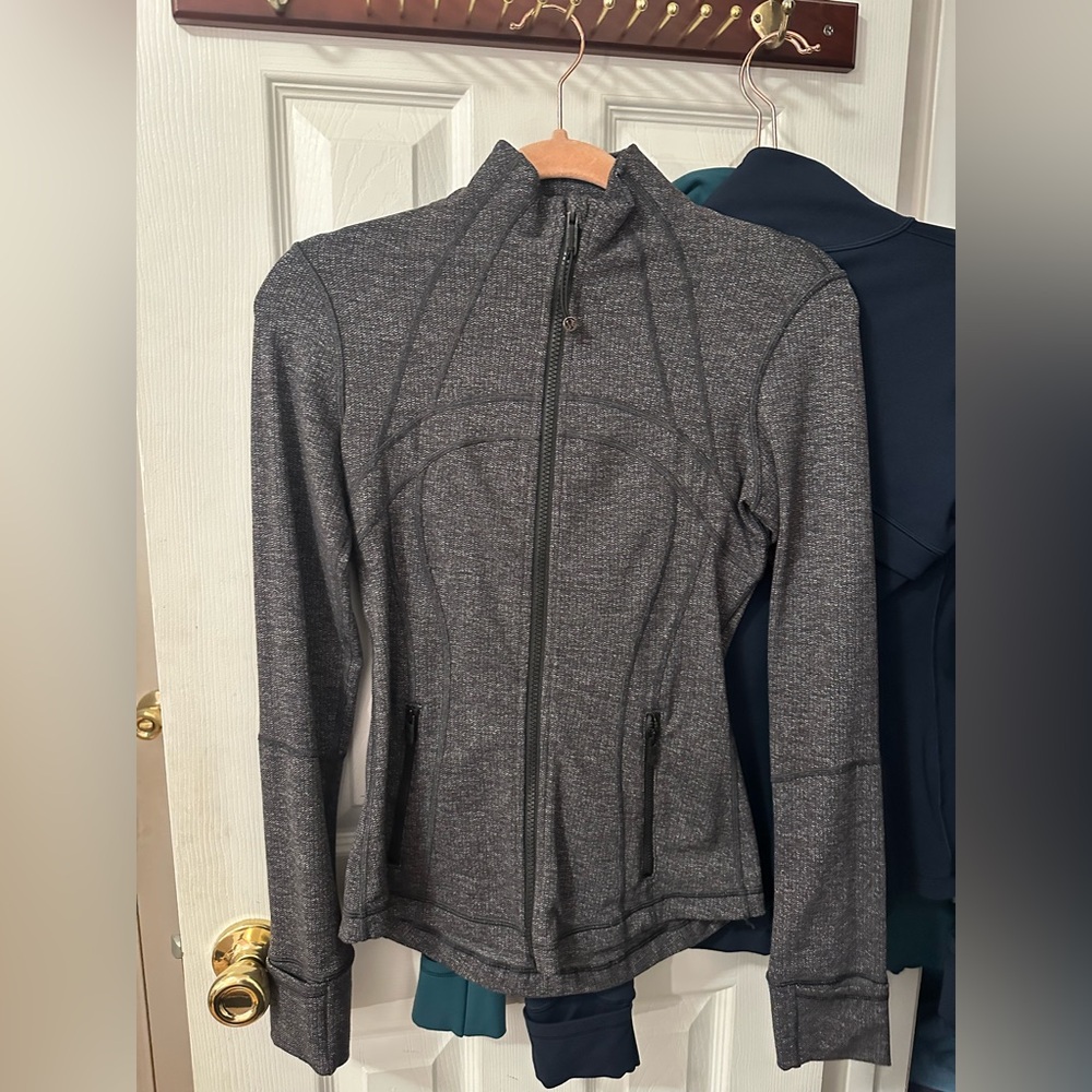 Heathered Grey Lululemon defined jacket